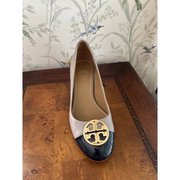 Right Foot Only!  Tory Burch Chelsea Pump Cap Toe Slip On Dress Heel Size 6.5 - Picture 2 of 8